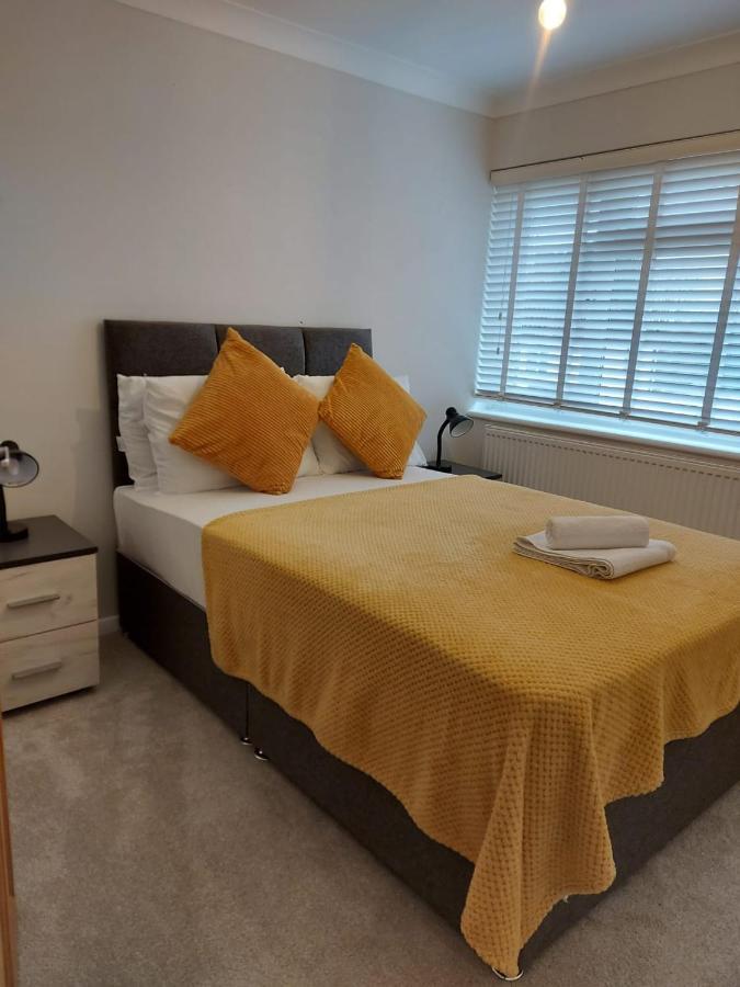 Central Ashford Stay - Contractors & Families Welcome - Free Parking Zewnętrze zdjęcie